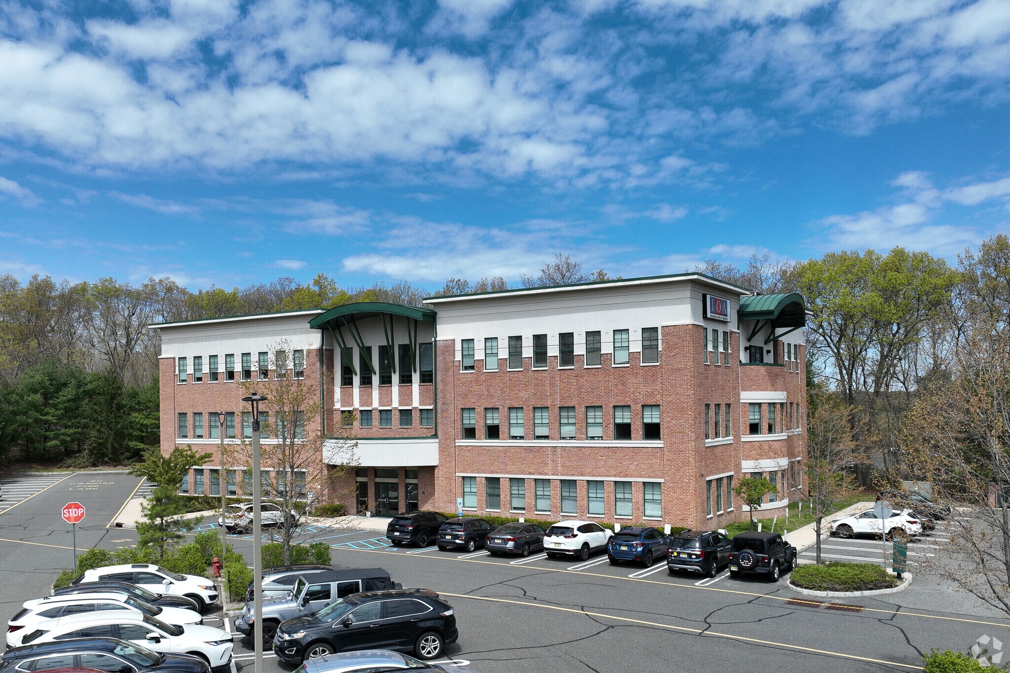 1451 State Route 34, Wall Township, NJ à louer Photo principale- Image 1 de 28