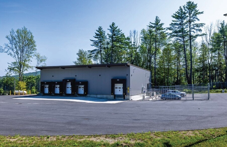 110 Airpark Rd, West Lebanon, NH for sale - Building Photo - Image 2 of 6