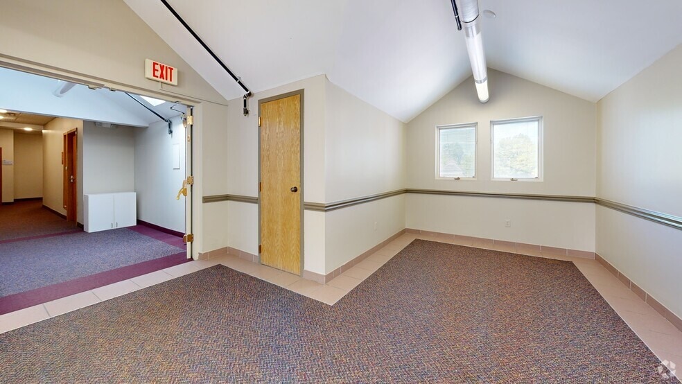 1100-1110 Long Pond Rd, Rochester, NY for lease - Matterport 3D Scan - Image 2 of 27