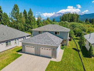 More details for 416 Alder St, Mount Shasta, CA - Multifamily for Sale
