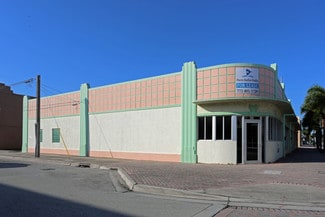 Plus de détails pour 601-605 Orange Ave, Fort Pierce, FL - Commerce de détail à louer