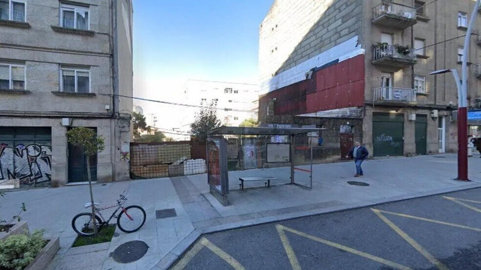 Avenida del Alcalde Gregorio Espino, 24, Vigo, Pontevedra à vendre - Photo du bâtiment - Image 1 de 1