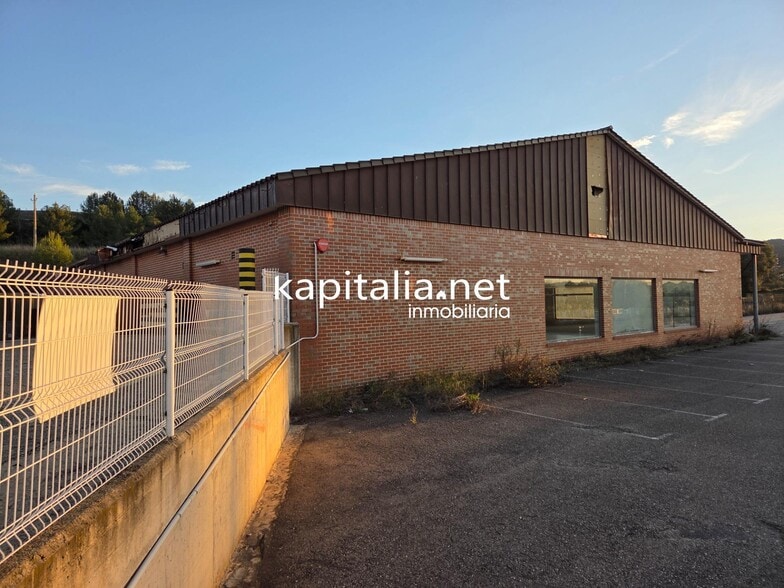 Industrial in Ontinyent for lease - Building Photo - Image 2 of 11