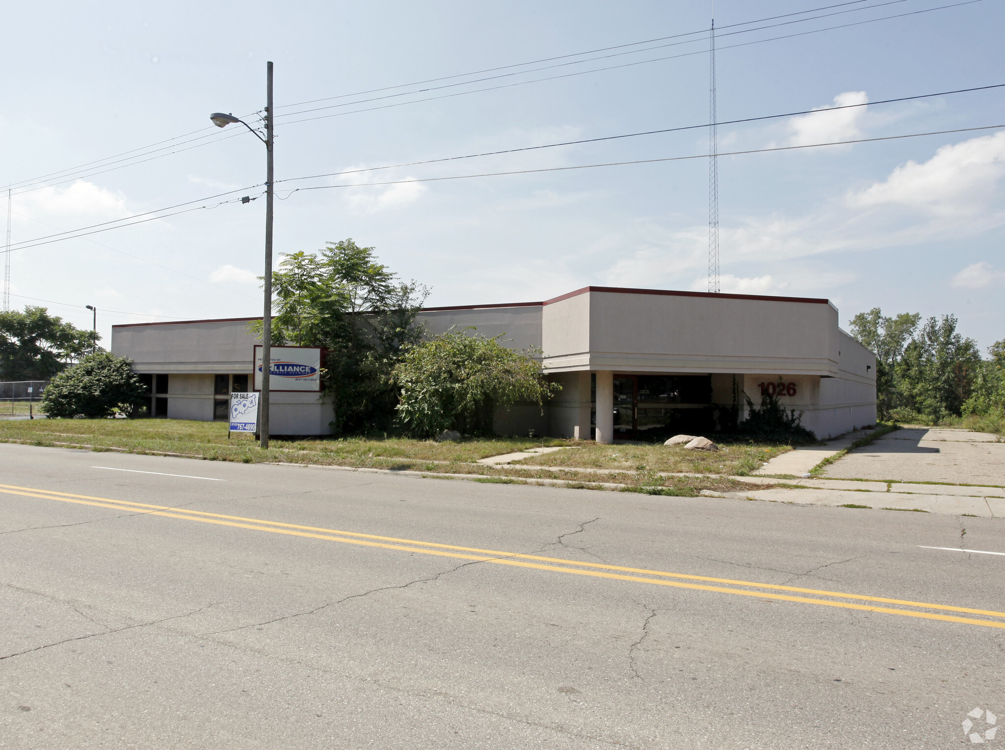 1026 Ann Arbor St, Flint, MI for sale Primary Photo- Image 1 of 1