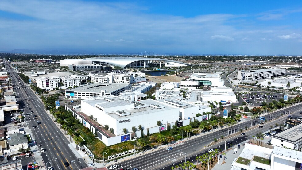 4059 W Century Blvd, Inglewood, CA à vendre - Photo du bâtiment - Image 2 de 10