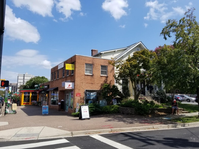 566-578 23rd St S, Arlington, VA à louer - Photo du bâtiment - Image 3 de 17