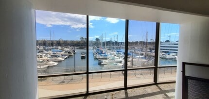 4333 Admiralty Way, Marina Del Rey, CA for lease Interior Photo- Image 2 of 3