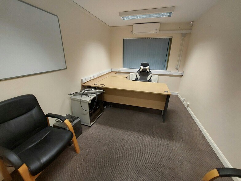 Ogden Rd, Doncaster à louer - Photo du bâtiment - Image 3 de 24