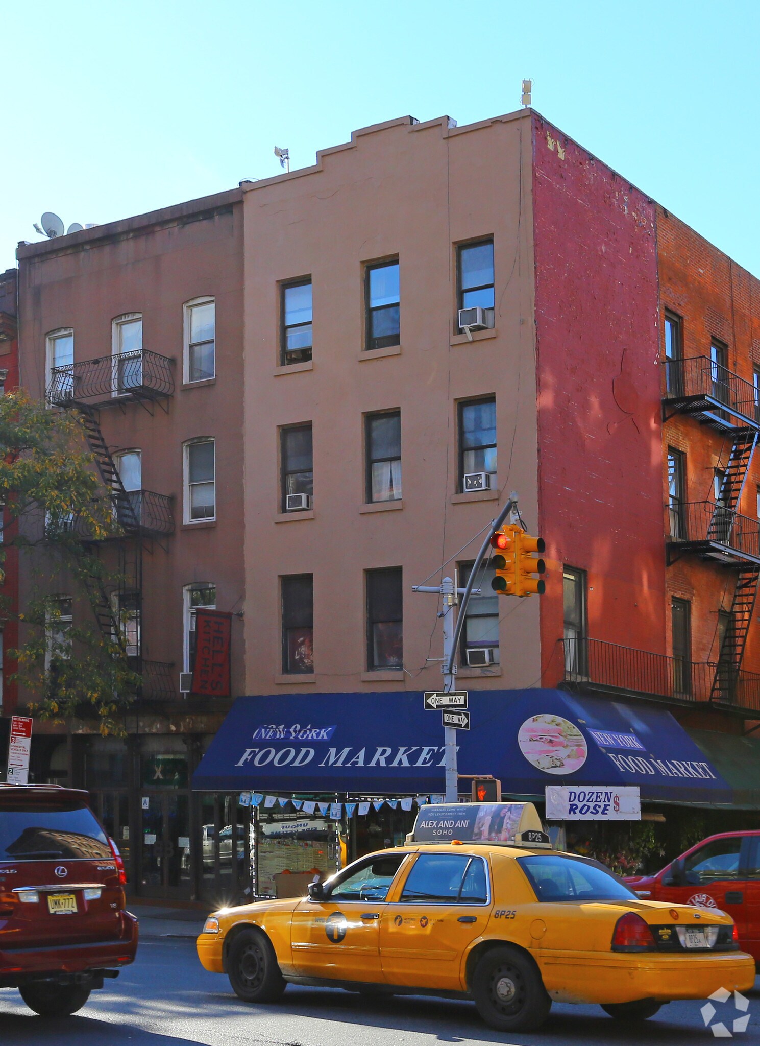 400 W 47th St, New York, NY for lease Building Photo- Image 1 of 3