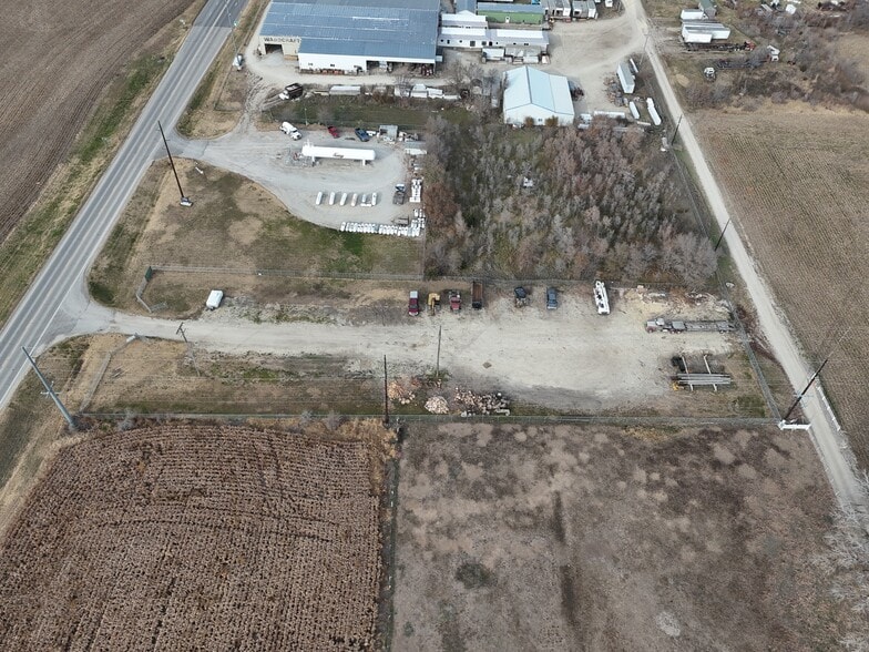 417 6th st, Clay Center, KS à vendre - Photo du bâtiment - Image 2 de 5