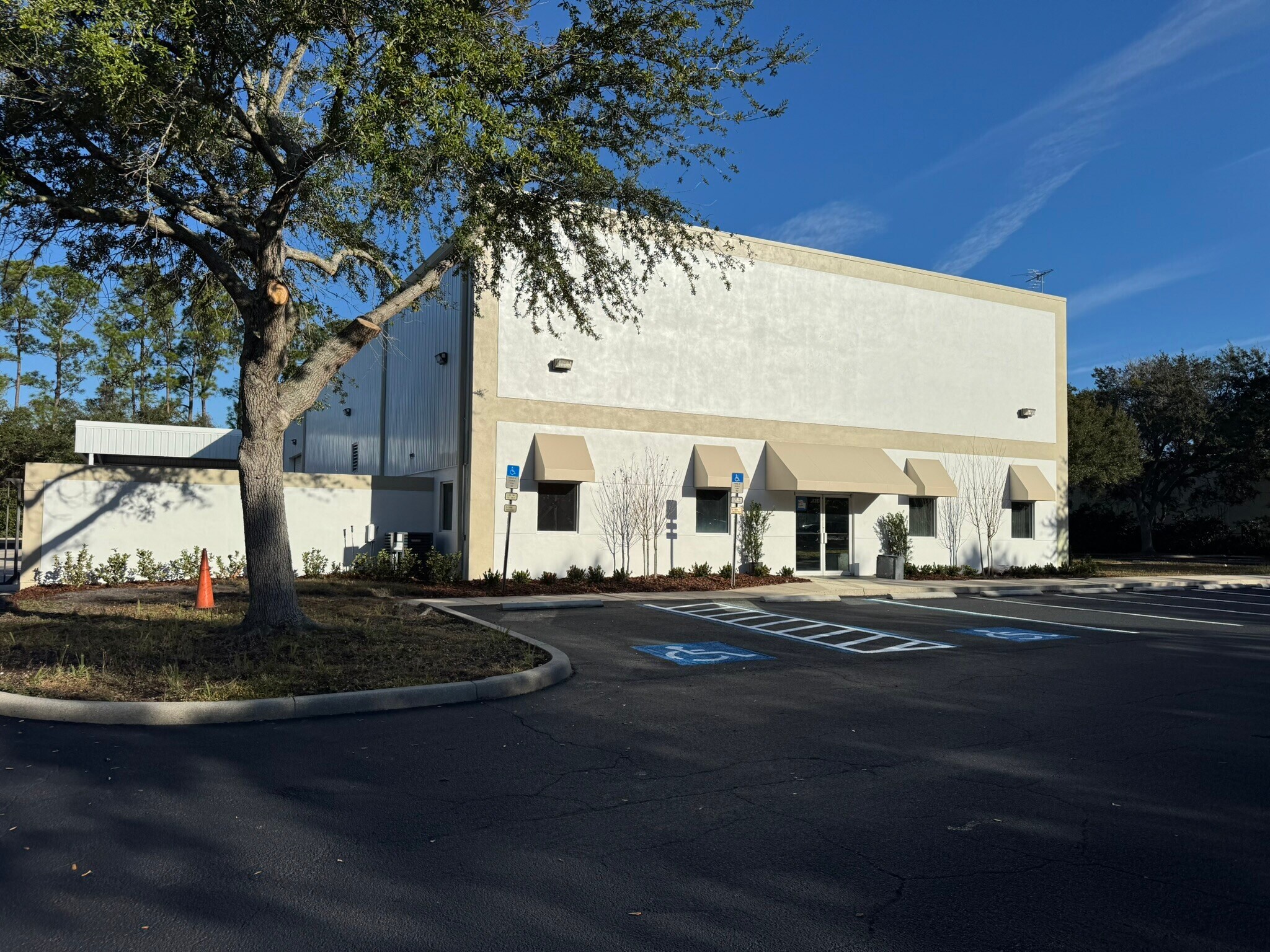 1804 Concept Ct, Daytona Beach, FL for lease Primary Photo- Image 1 of 5