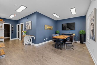 402 Cane Creek Landing Rd, Seneca, SC for lease Interior Photo- Image 2 of 22