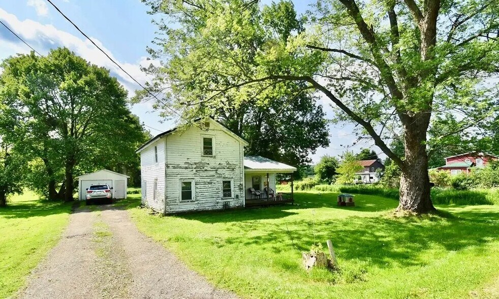 886 Busti Sugar Grove Rd, Jamestown, NY for sale - Primary Photo - Image 1 of 1