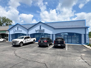 1601-1611 E Terra Ln, O'Fallon, MO for lease Building Photo- Image 2 of 8