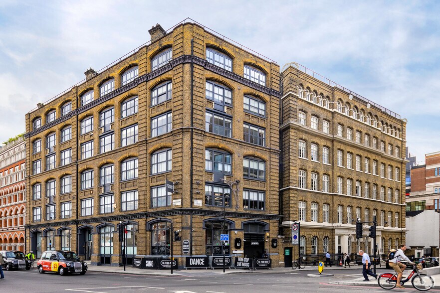 113-117 Farringdon Rd, Londres à louer - Photo du bâtiment - Image 2 de 11