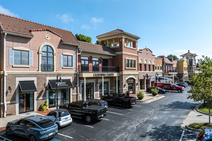 169 Hwy, Kansas City, MO à louer - Photo du bâtiment - Image 3 de 8