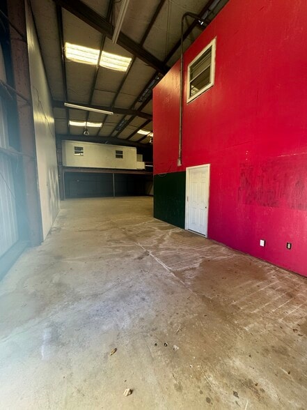 2809 E Judge Perez Dr, Meraux, LA for lease - Building Photo - Image 3 of 12