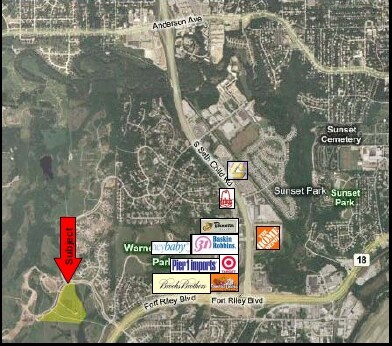 Fort Riley Blvd, Manhattan, KS à vendre Photo principale- Image 1 de 4