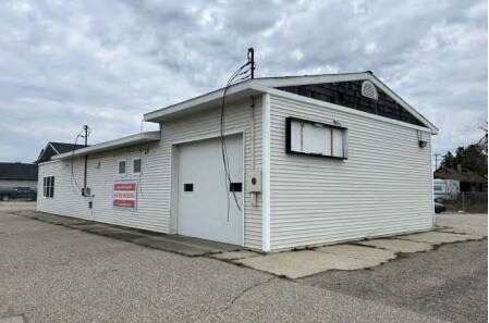123 S Wisconsin Ave, Gaylord, MI à vendre - Photo du bâtiment - Image 3 de 8