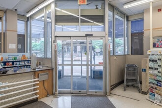 59 N Queen St, Lancaster, PA for lease Interior Photo- Image 1 of 7