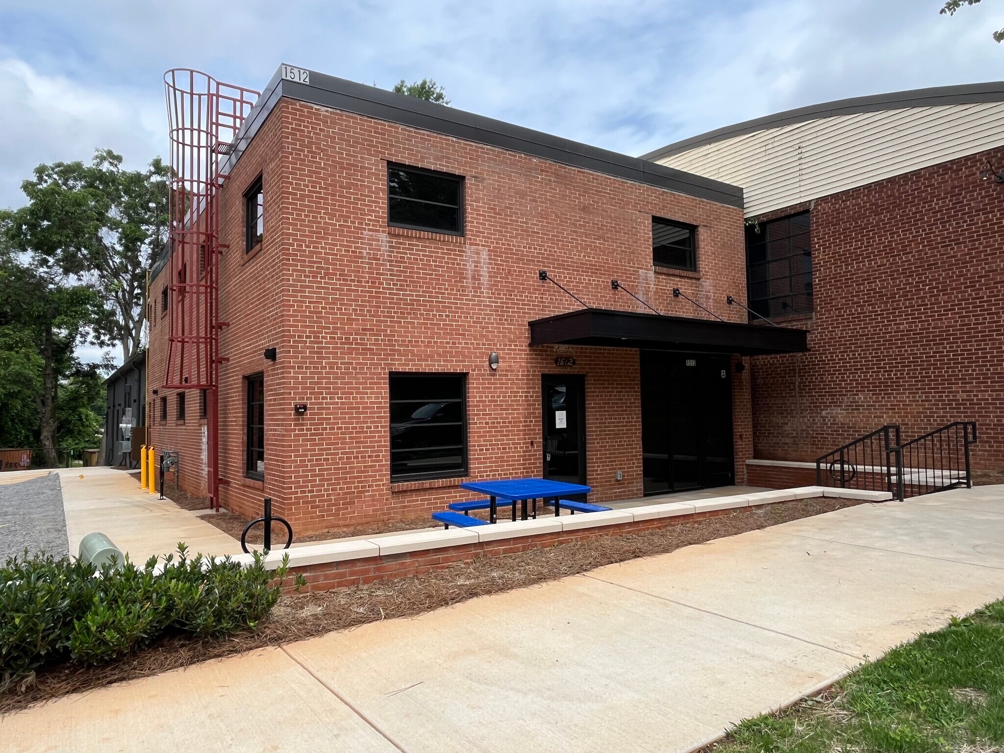 1512 Southwood Ave, Charlotte, NC for lease Building Photo- Image 1 of 14