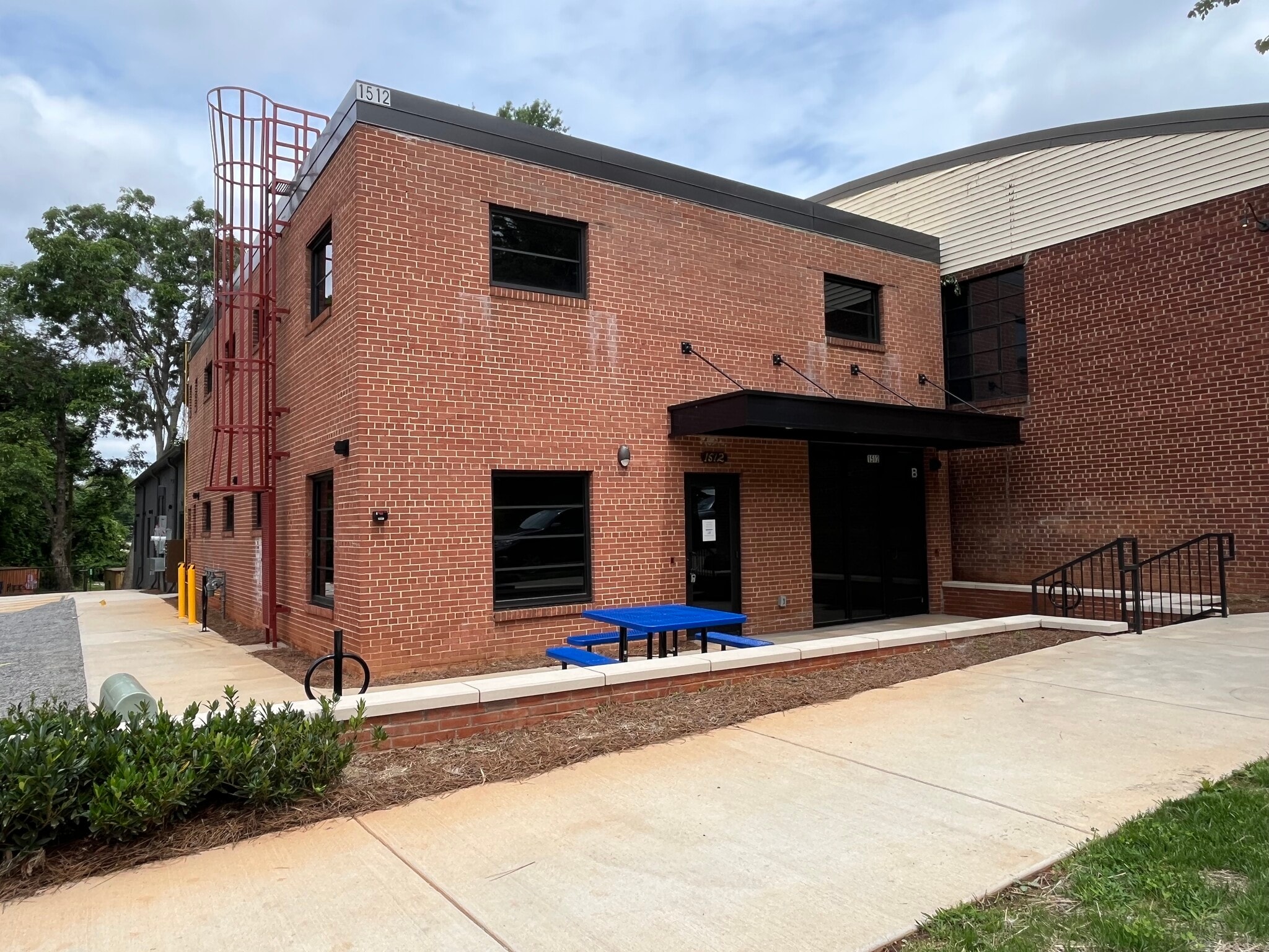 1512 Southwood Ave, Charlotte, NC for lease Primary Photo- Image 1 of 14