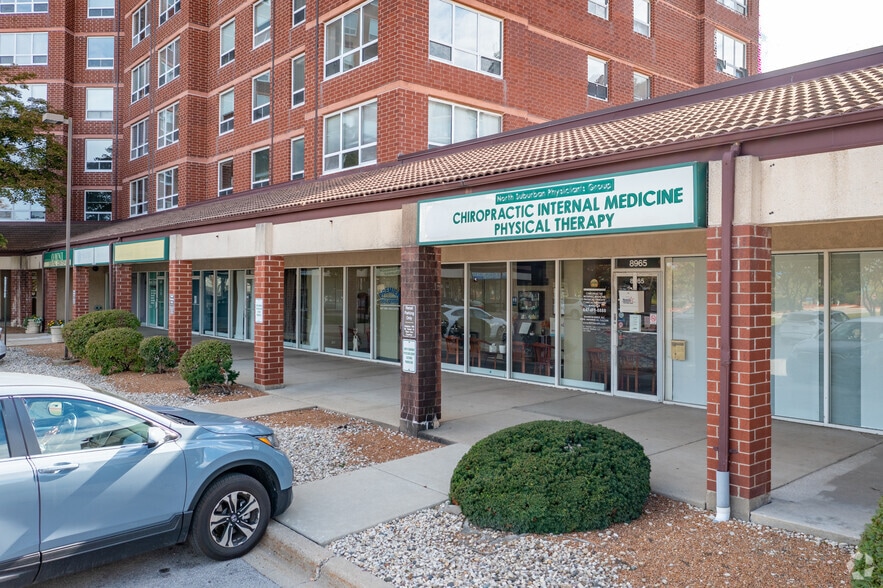 8975 W Golf Rd, Niles, IL for lease - Building Photo - Image 3 of 16