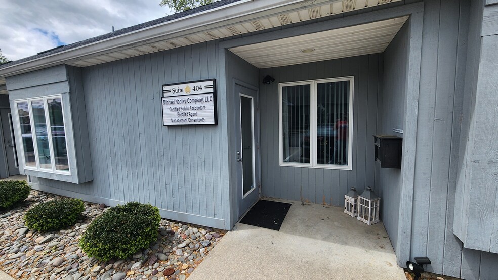 901 Route 168, Turnersville, NJ for lease - Building Photo - Image 3 of 11