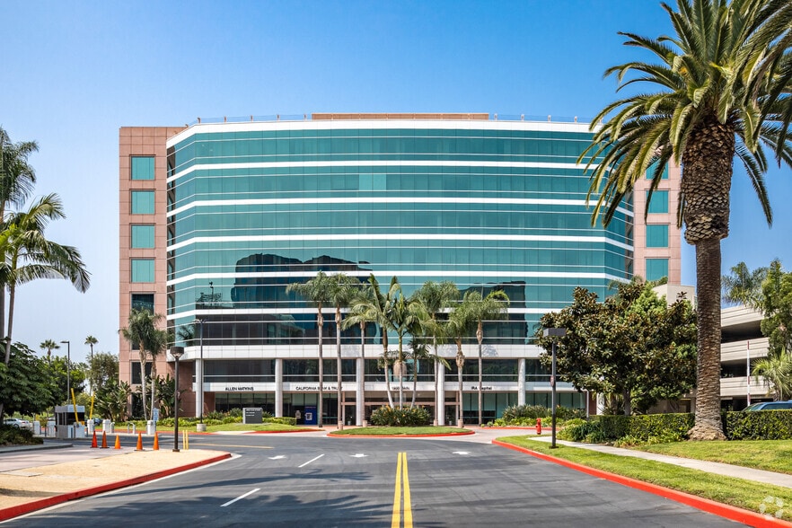 1900 main St, Irvine, CA for lease - Building Photo - Image 1 of 16