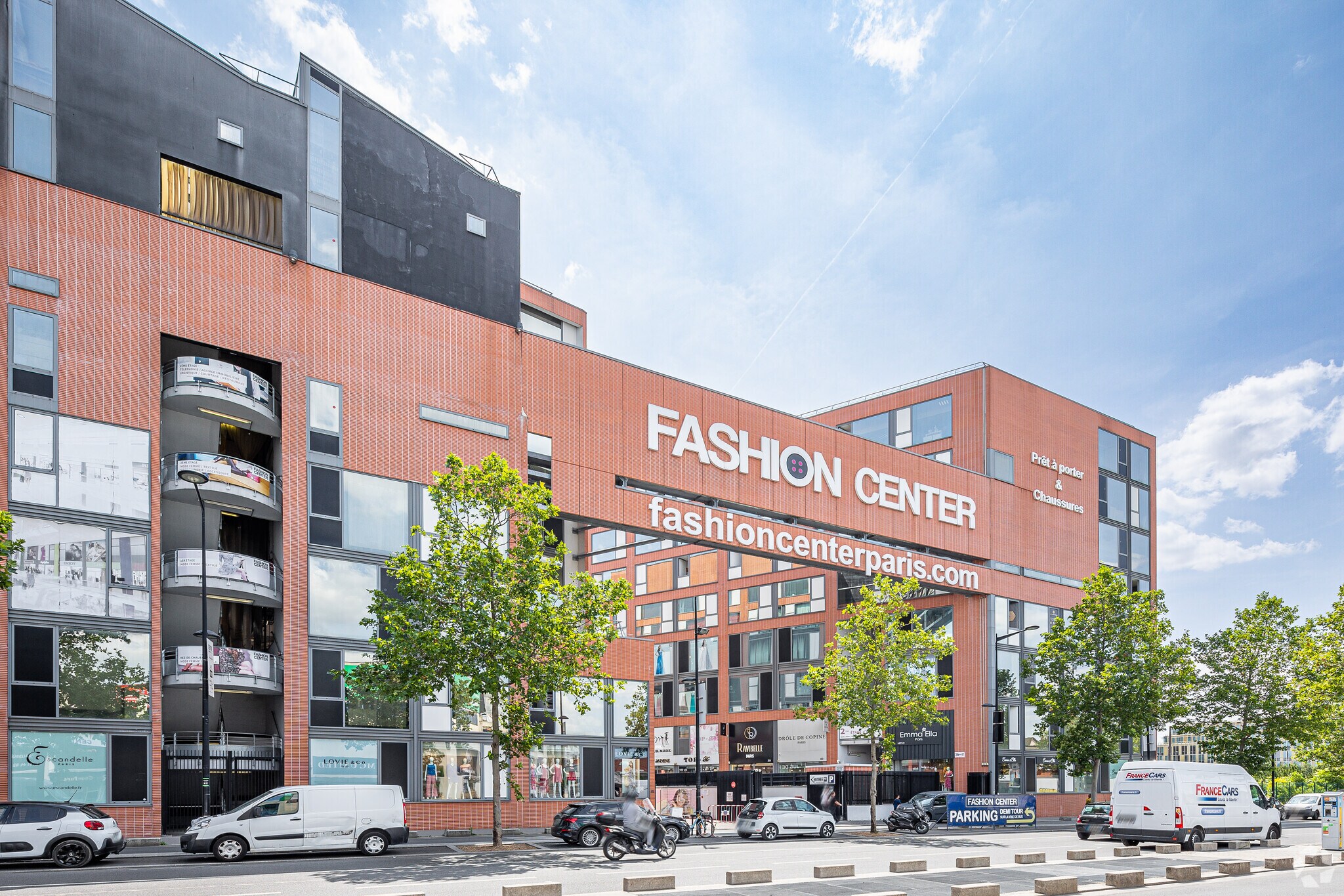 70 Avenue Victor Hugo, Aubervilliers for lease Primary Photo- Image 1 of 6