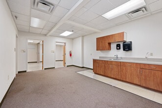 105 Bradford Rd, Wexford, PA for lease Interior Photo- Image 2 of 10