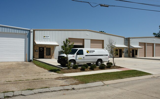 Plus de détails pour 1334 Danville St, Kenner, LA - Local d'activités à louer