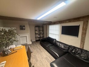 35 Market Pl, Aylsham for lease Interior Photo- Image 2 of 2