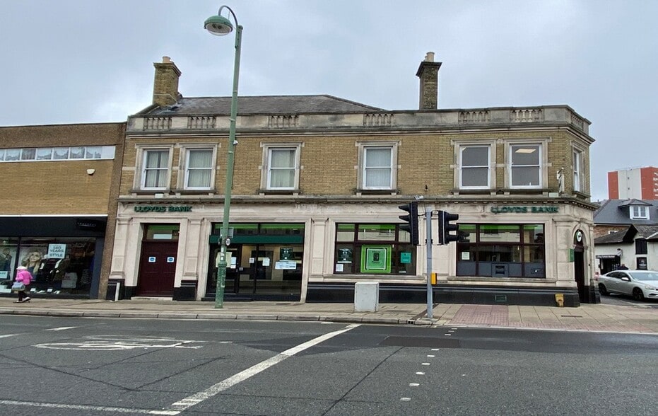 77-81 Shirley High St, Southampton for sale - Building Photo - Image 2 of 4