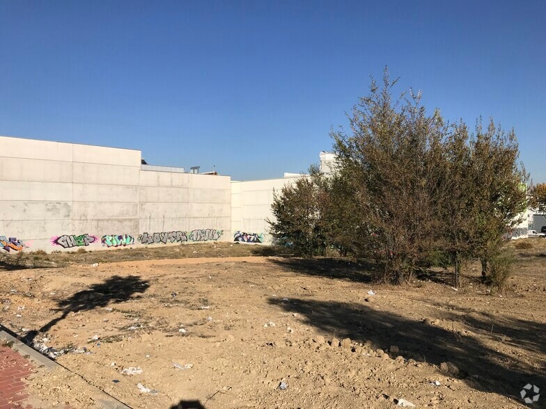 Calle San Mamés, 41, Madrid, Madrid for sale - Building Photo - Image 2 of 3