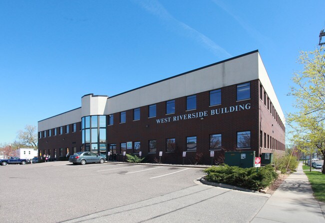 More details for 221 W Madison St, Eau Claire, WI - Office for Lease