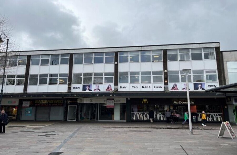 49 Warrington St, Ashton Under Lyne à louer - Photo du bâtiment - Image 3 de 5