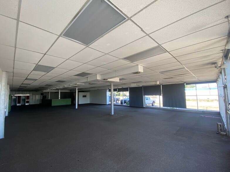 5890-5892 W 44th Ave, Wheat Ridge, CO à vendre - Photo intérieure - Image 3 de 6