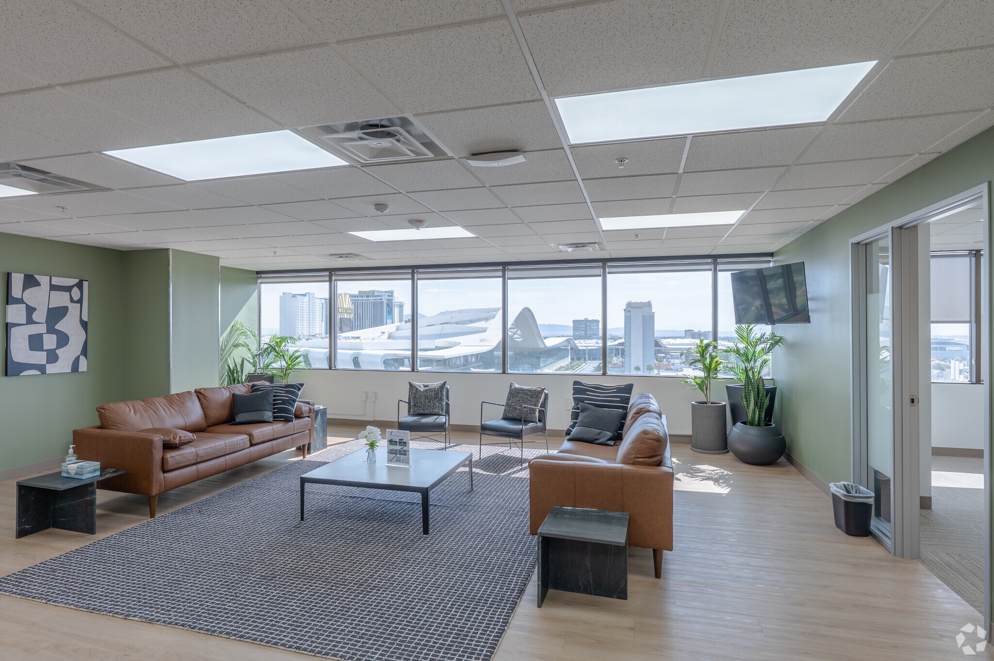 101 Convention Center Dr, Las Vegas, NV for lease Building Photo- Image 1 of 45