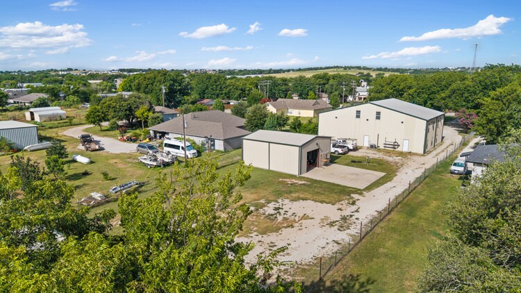 4925 Ben Day Murrin Rd, Fort Worth, TX à vendre - Photo du bâtiment - Image 2 de 13
