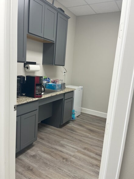 25145 Star Ln, Katy, TX à vendre - Photo du bâtiment - Image 3 de 18