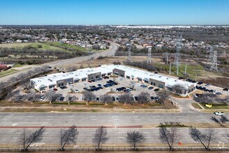 4927 Lake Ridge Pky, Grand Prairie, TX - AERIAL  map view