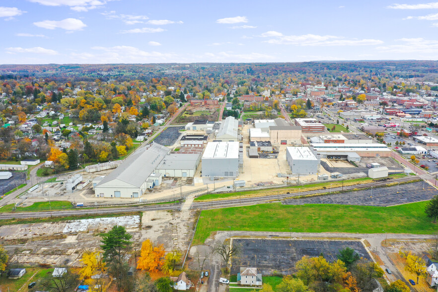 105 N Sandusky St, Mount Vernon, OH for lease - Building Photo - Image 3 of 20