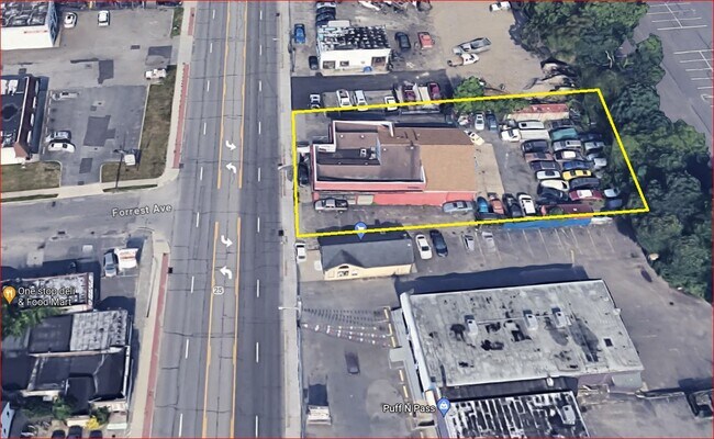 Plus de détails pour 2511 Middle Country Rd, Centereach, NY - Commerce de détail à vendre