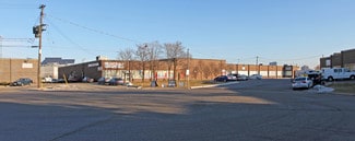 Plus de détails pour 42-50 Continental Pl, Toronto, ON - Industriel à louer