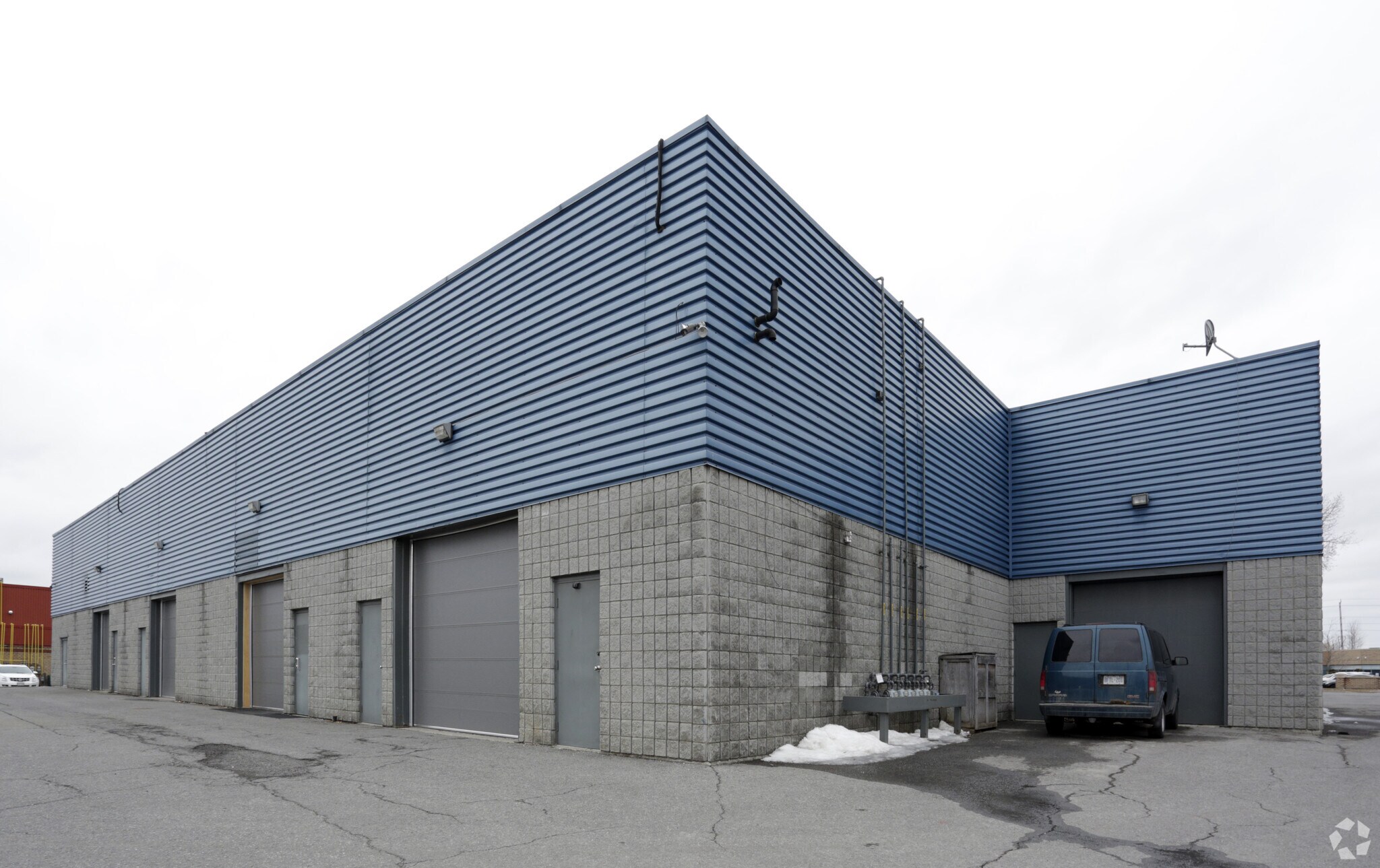 15 Antares Dr, Nepean, ON à vendre Photo du bâtiment- Image 1 de 1