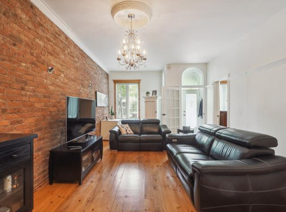 3460 Rue La Fontaine, Montréal, QC for sale - Interior Photo - Image 2 of 3