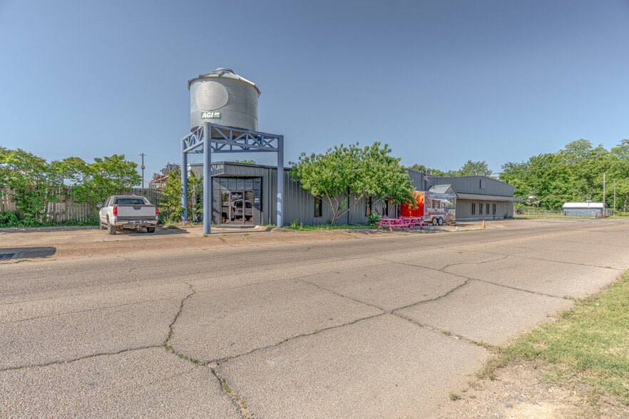 301 Burke Ave, Jonesboro, AR à vendre - Photo du bâtiment - Image 2 de 74