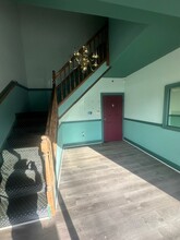 1840 County Line Rd, Huntingdon Valley, PA à louer Photo intérieure- Image 2 de 5