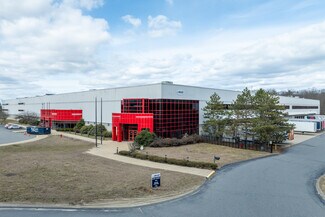 Plus de détails pour 580 Fort Pond Rd, Lancaster, MA - Industriel à vendre